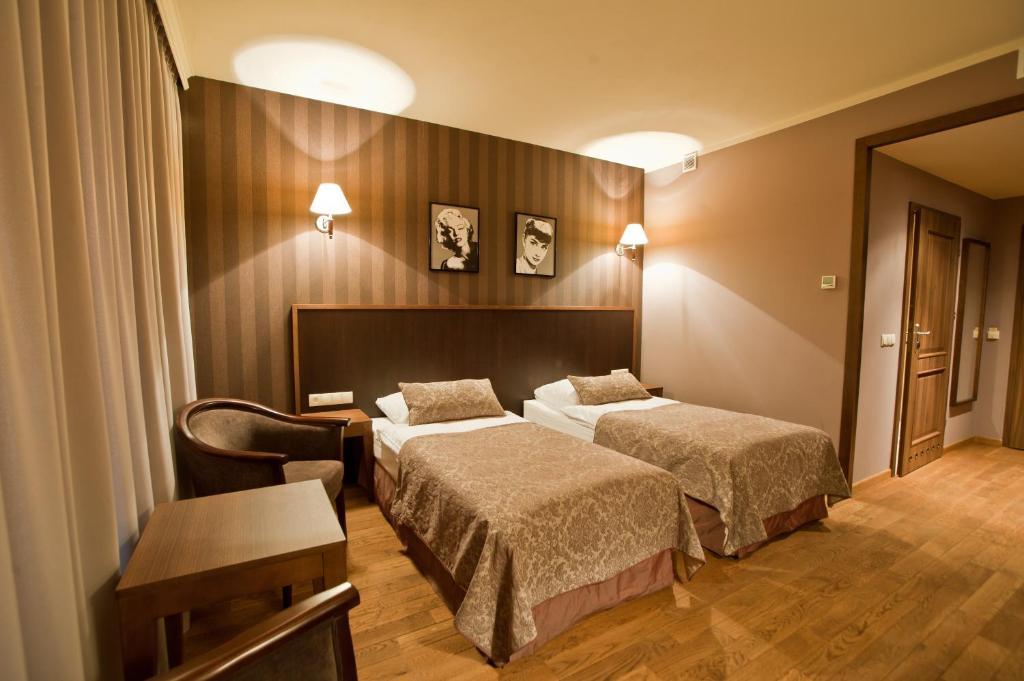 Hotel Afrodyta Business & Spa Radziejowice Habitación foto