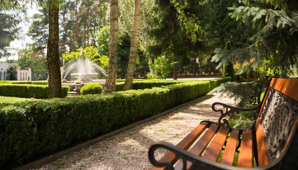 Hotel Afrodyta Business & Spa Radziejowice Exterior foto