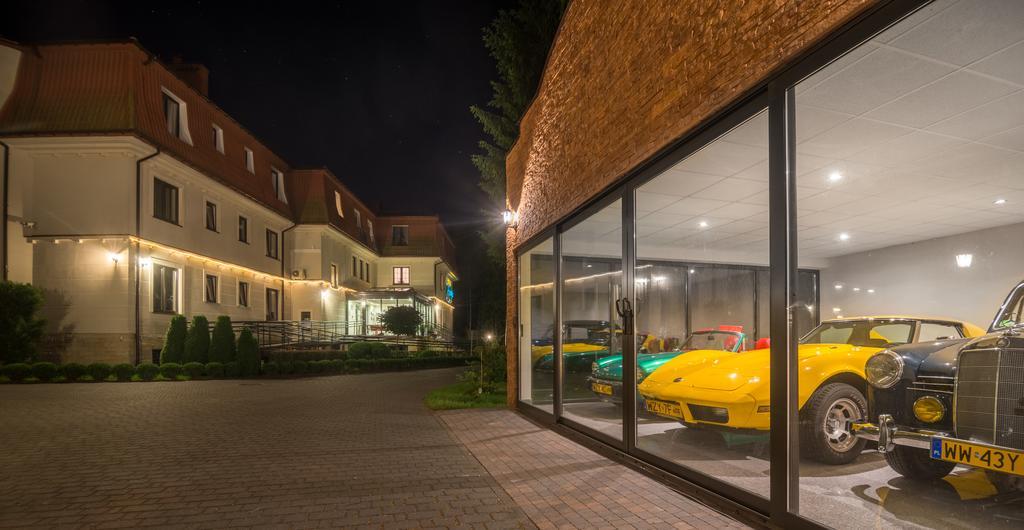 Hotel Afrodyta Business & Spa Radziejowice Exterior foto